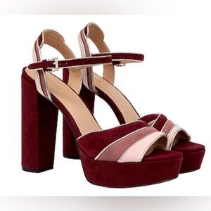 Michael Kors Harper Platform heels, just needs some cleaning. Size 7M